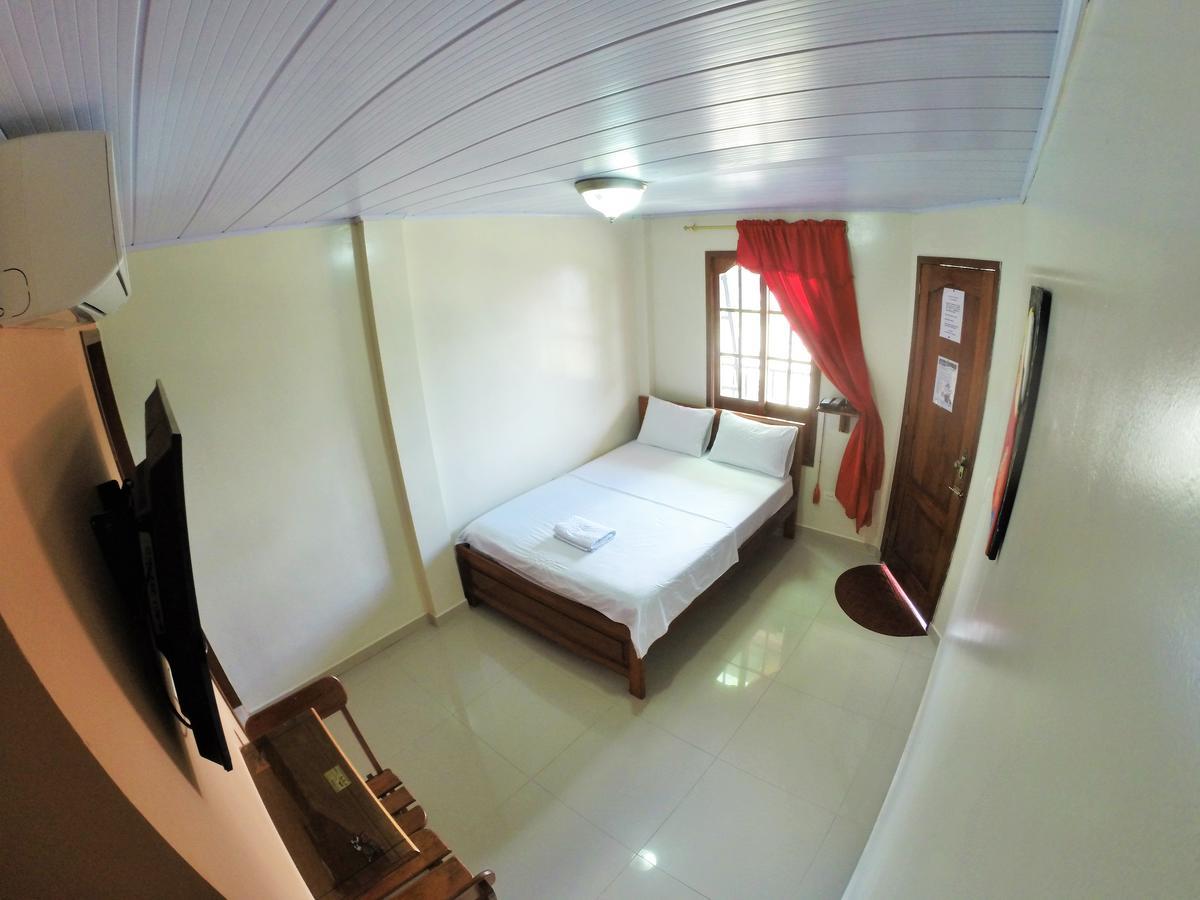 Hostal La Esperanza Leticia Eksteriør billede