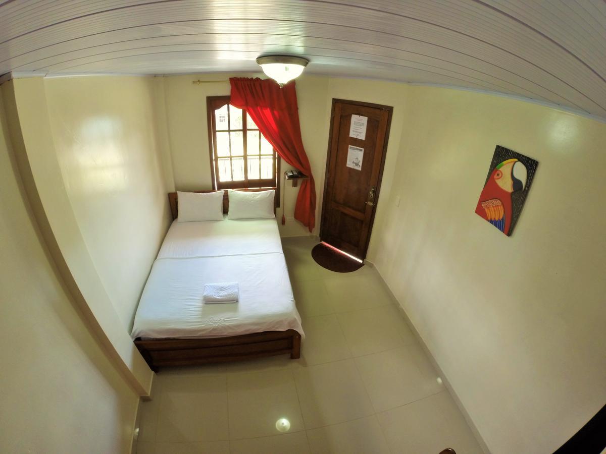 Hostal La Esperanza Leticia Eksteriør billede