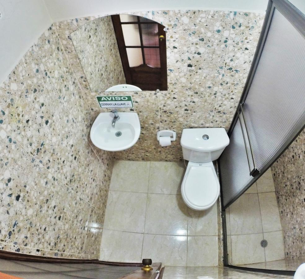 Hostal La Esperanza Leticia Eksteriør billede